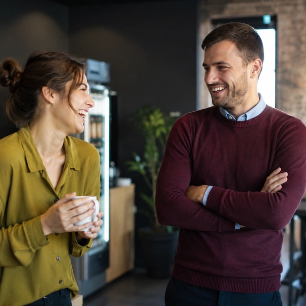 12 Small Habits That Reveal How People Really Communicate Today